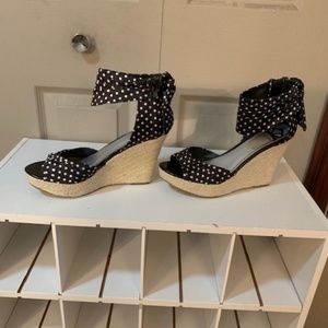 polkadot wedges